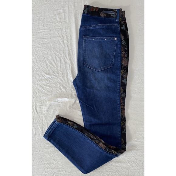 Pilcro and the Letterpress High Rise Skinny Floral Trimmed Jeans. Women's 28 EUC - Picture 2 of 9